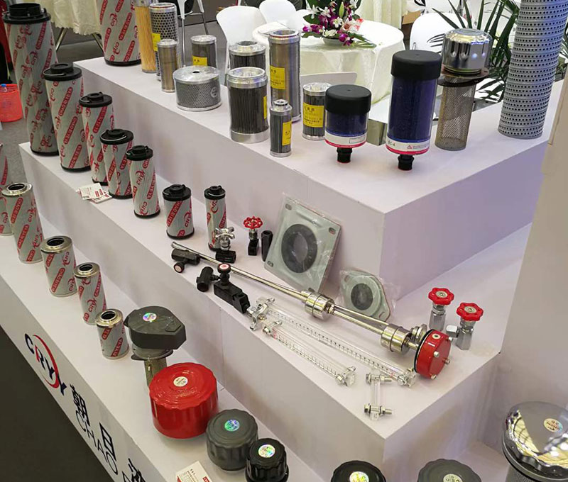 液壓過濾器中常見的就是吸油過濾器、回油過濾器壓力管路過濾器等等，使用過濾器的時候有很多的要求。那液壓過濾器使用有哪些要求？朝日液壓告訴你：