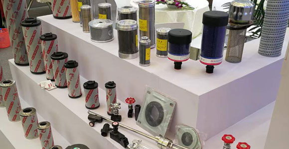 大家都知道使用液壓過濾器效果好，但是如果液壓過濾器堵塞了會(huì)怎么樣呢？以下是液壓過濾器堵塞對(duì)液壓系統(tǒng)造成的后果，由液壓過濾器廠家—朝日液壓介紹如下：
